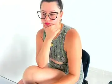 Chaturbate Watch Live Sex Cams of chanell_taylor_