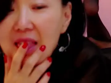 Chaturbate Live Sex Cam of sandrami__