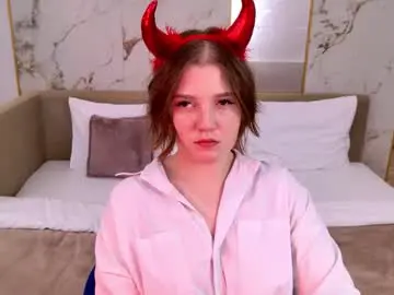 Chaturbate Nude Webcam of carolinasherry