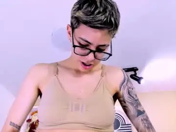 Chaturbate Free Live Porn of eva_monwalker