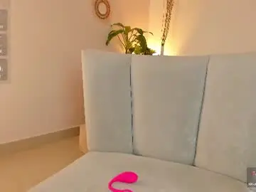 Chaturbate Free Porn Cam of michellemendez_