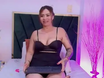 Chaturbate Free Porn Cam of saradiorr