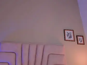 Chaturbate Watch Live Sex Cams of amelia_saenz_