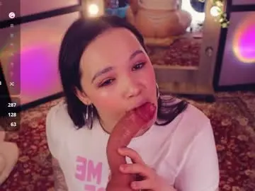 Chaturbate Free Porn Cam of chery_lady22