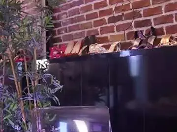 Chaturbate Free Live Porn of helenceccile