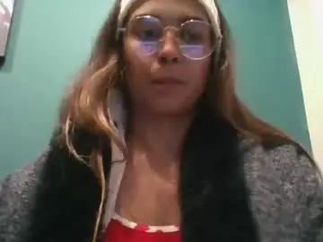 Chaturbate Live Sex of triana_bell