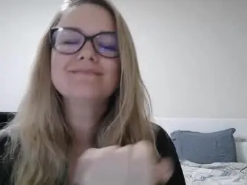 Chaturbate Sex Cam of emma_misty_