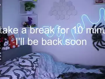 Chaturbate Free Porn Cam of emmie_everly