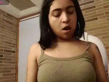 Chaturbate Nude Webcam of helenacyruss666