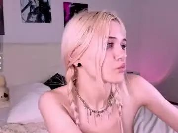 Chaturbate Sex Chat of m1m1_angels