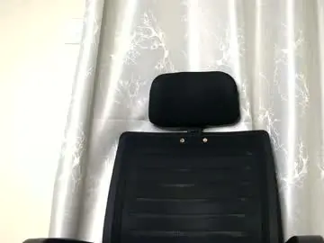 Chaturbate Live Sex of petite_freakette