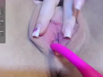 Chaturbate Nude Webcam of kittyloffe