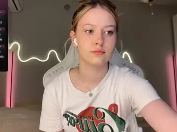 Chaturbate Live Sex Cam of kittyloffe