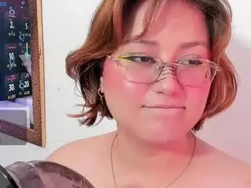 Chaturbate Watch Live Sex Cams of isa_grey_