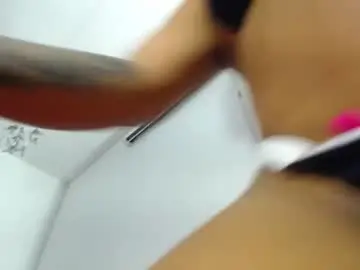 Chaturbate Best live sex cam show of squirter_girl69