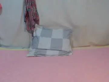 Chaturbate Live Sex of strawberries_19