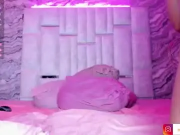 Chaturbate Live Sex of miavelvett