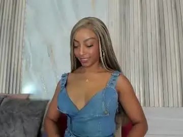 Chaturbate Free Porn Cam of briannachelsea
