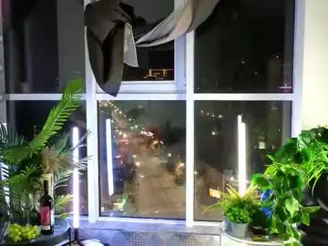 Chaturbate Adult Video Chat of debihenks