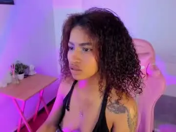 Chaturbate Watch Live Sex Cams of moonrose_1