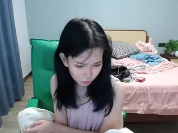 Chaturbate Sex Cam of bhwuyulian