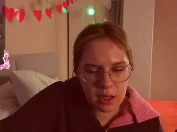 Chaturbate Live Porn of alice_miiiller