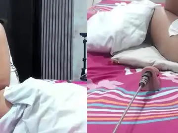 Chaturbate Live Sex Cam of isabella_castro2