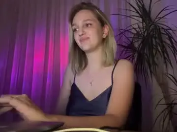 Chaturbate Nude Webcam of kiramoon_8