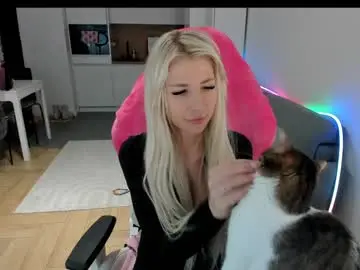 Chaturbate Watch Live Sex Cams of sugar_rainbow