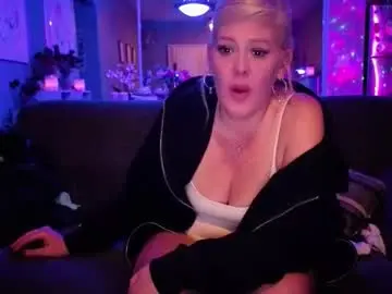 Chaturbate Best live sex cam show of lexi_shocker