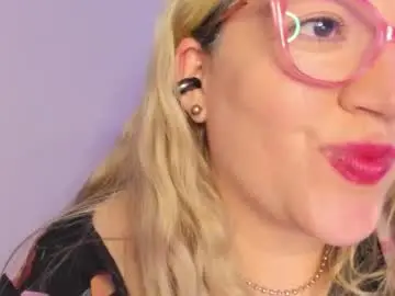 Chaturbate Adult Webcams of naty__mature_