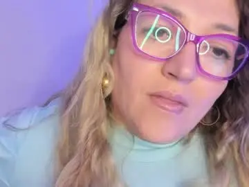 Chaturbate Live Sex Cam of naty__mature_