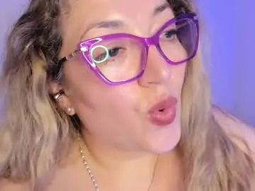 Chaturbate Free Live Porn of naty__mature_