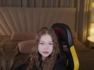 Chaturbate Nude Webcam of bright_diamonds_054