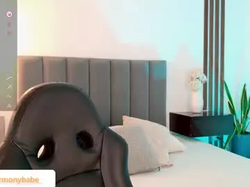 Chaturbate Nude Webcam of harmonybabe_