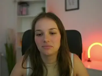 Chaturbate Live Sex Cam of hadegigi18