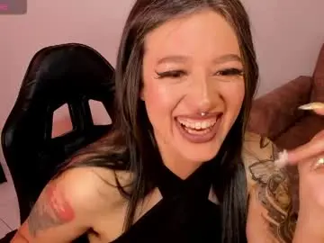 Chaturbate Free Live Porn of kat_apple