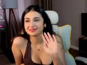 Chaturbate Live Sex Cam of monarchbaby