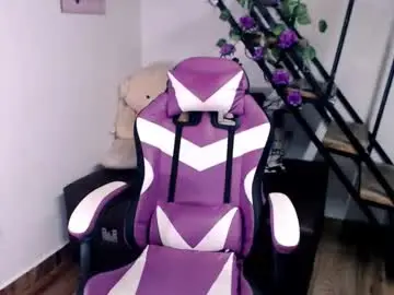 Chaturbate Live Porn of samantha2girl