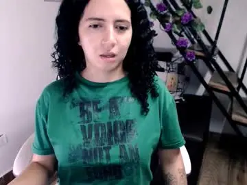 Chaturbate Nude Webcam of samantha2girl