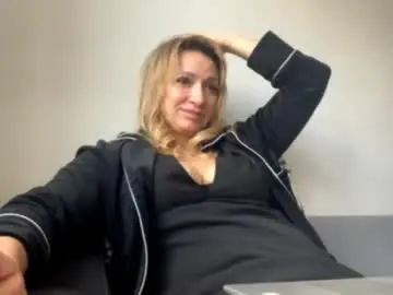 Chaturbate Free Porn Cam of gentlefever