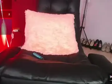 Chaturbate Sex Cam of kira_milk1