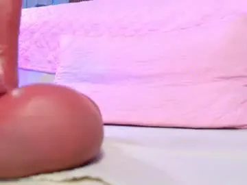 Chaturbate Live Sex Cam of muriel_belovv
