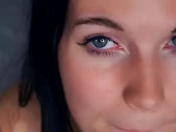 Chaturbate Live Sex Cam of eustoliabondura