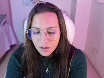 Chaturbate Live Porn of miia_thompson_1