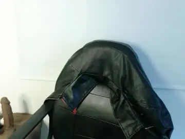 Chaturbate Live Porn of hell_girll_