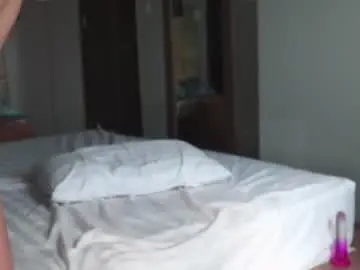 Chaturbate Sex Cam of alisaa_01