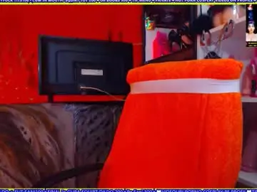 Chaturbate Live Sex Cam of cuminmenowbby