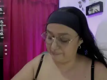 Chaturbate Free Live Porn of gia_nahomi
