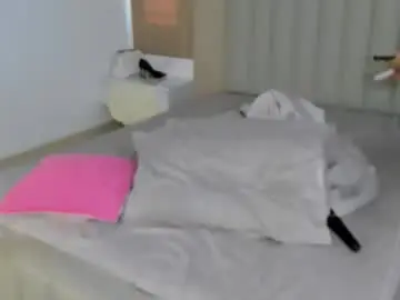 Chaturbate Watch Live Sex Cams of juliamillss